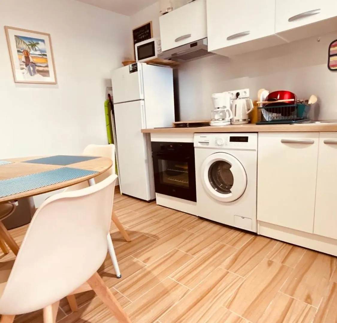 Holiday home Maison T3 Bleue Ocean Sainte-Anne