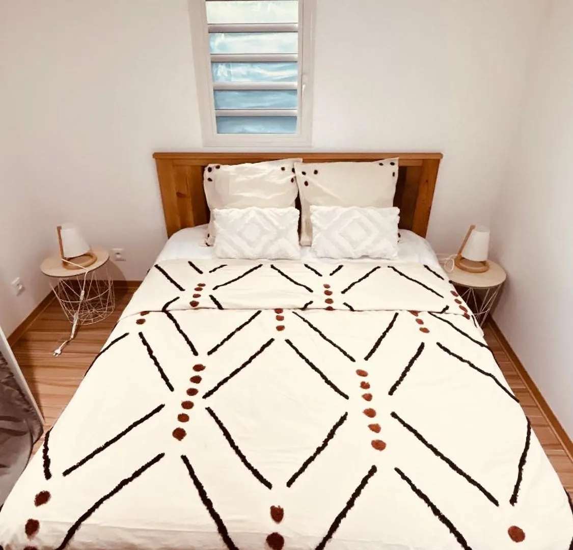Maison T3 Bleue Ocean Sainte-Anne  0*, Sainte-Anne (Grande-Terre)