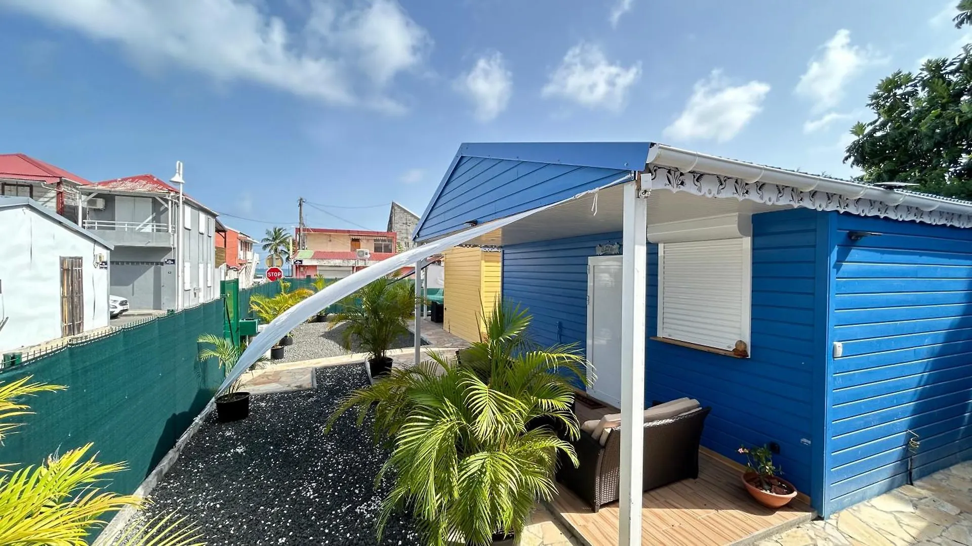 Holiday home Maison T3 Bleue Ocean Sainte-Anne